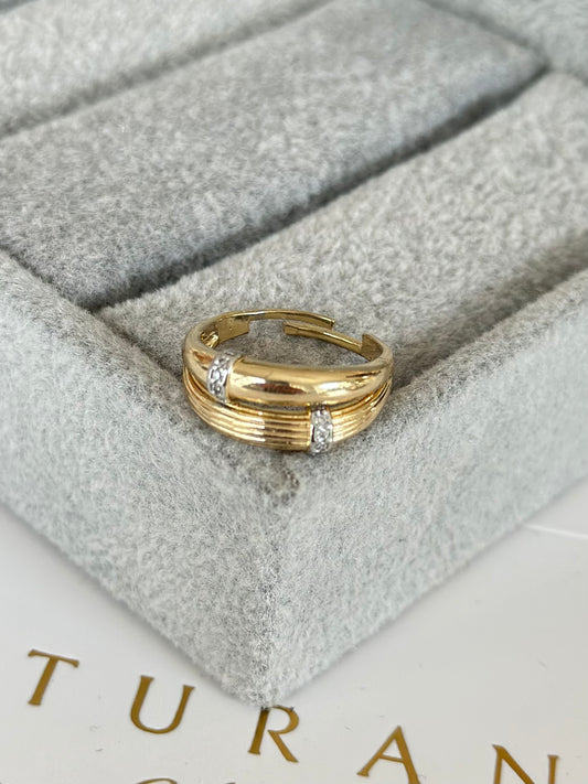 Özel Seri Şerit Taşlı Yüzük