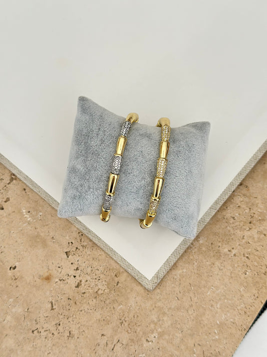 Zirkon Taşlı V Lüks Kelepçe