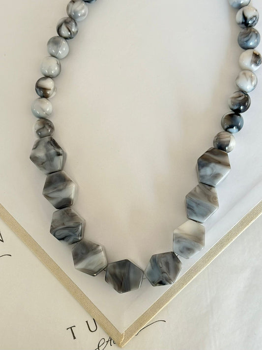 Antrasit Küpe Detay Kolye