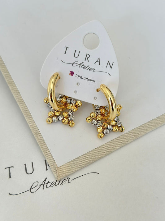 Yıldız Dorika Küpe