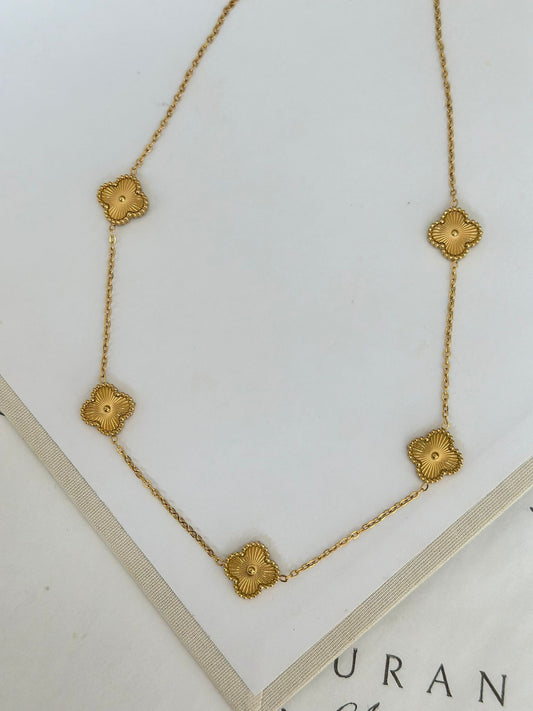 5 Yonca Gold Çelik Kolye