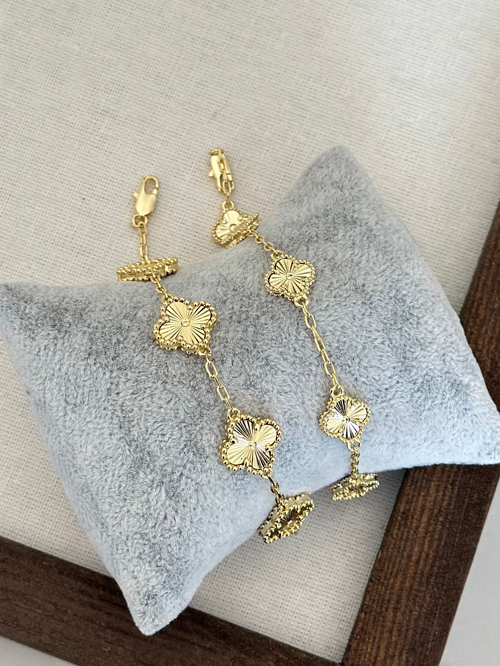 14K Renk Özel Seri Yonca Bileklik