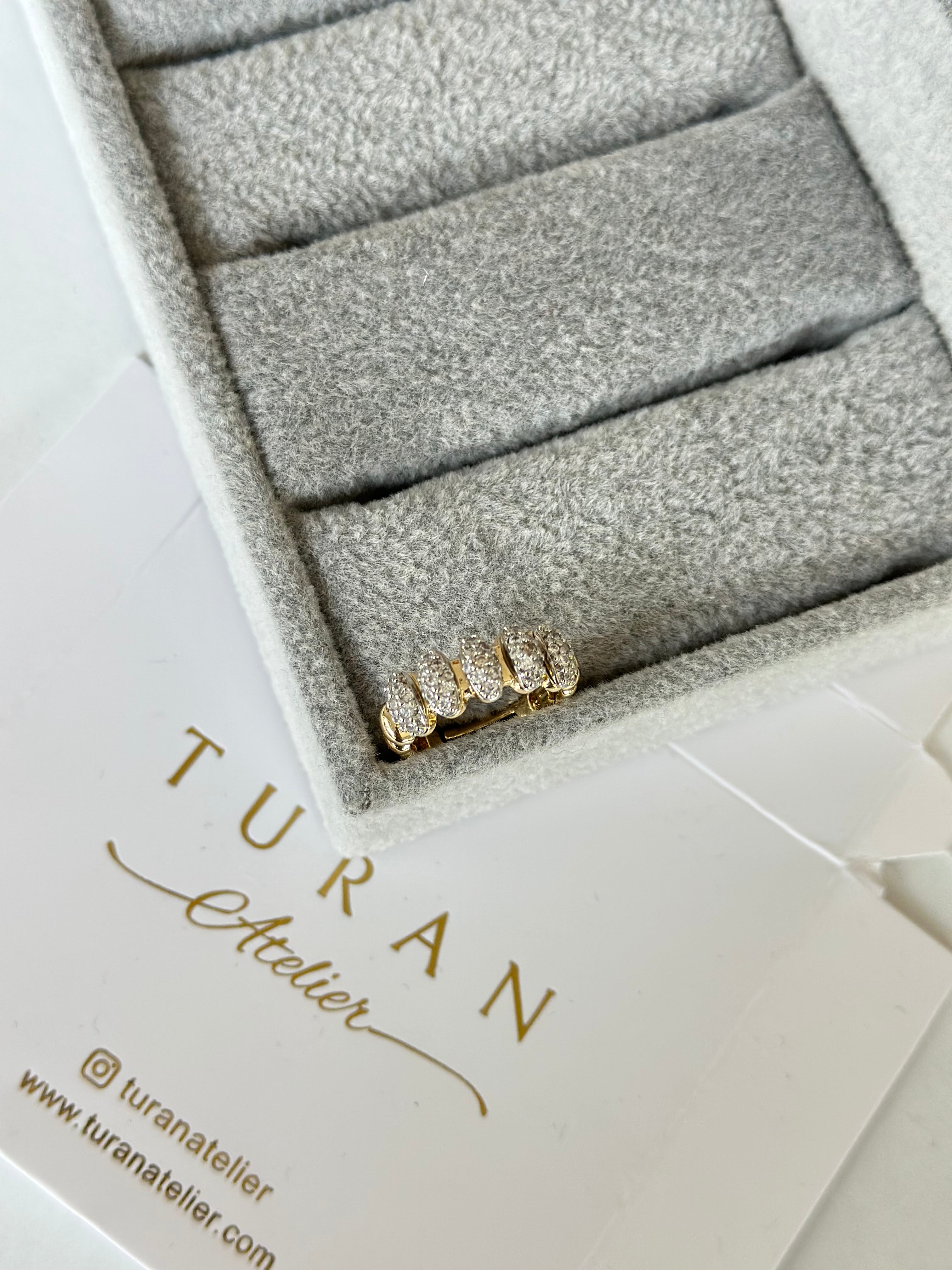 Özsl Seri Bombe Taşlı Yüzük