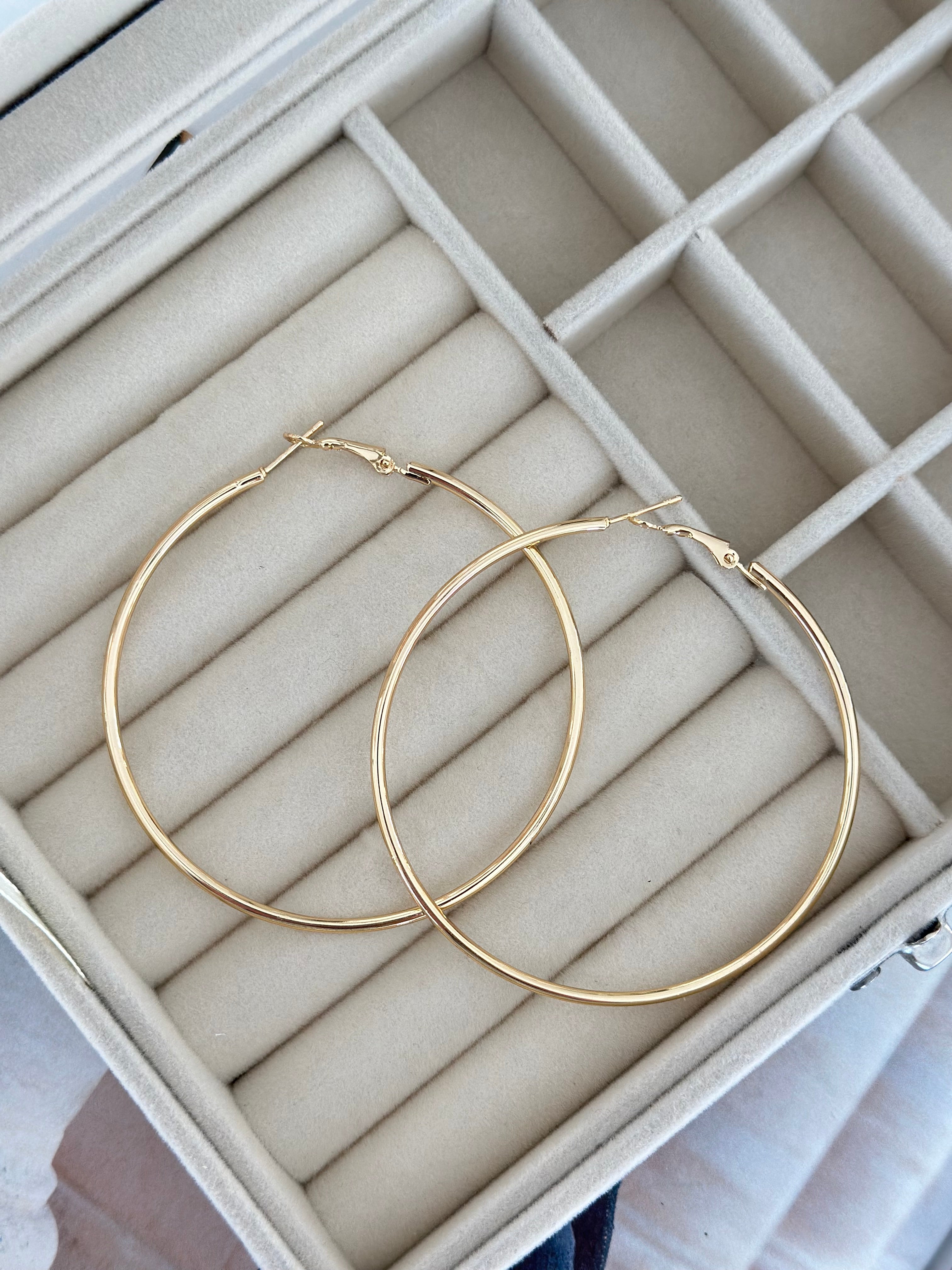 Klasik Halka Küpe İç Çap Ölçüsü: 6 cm