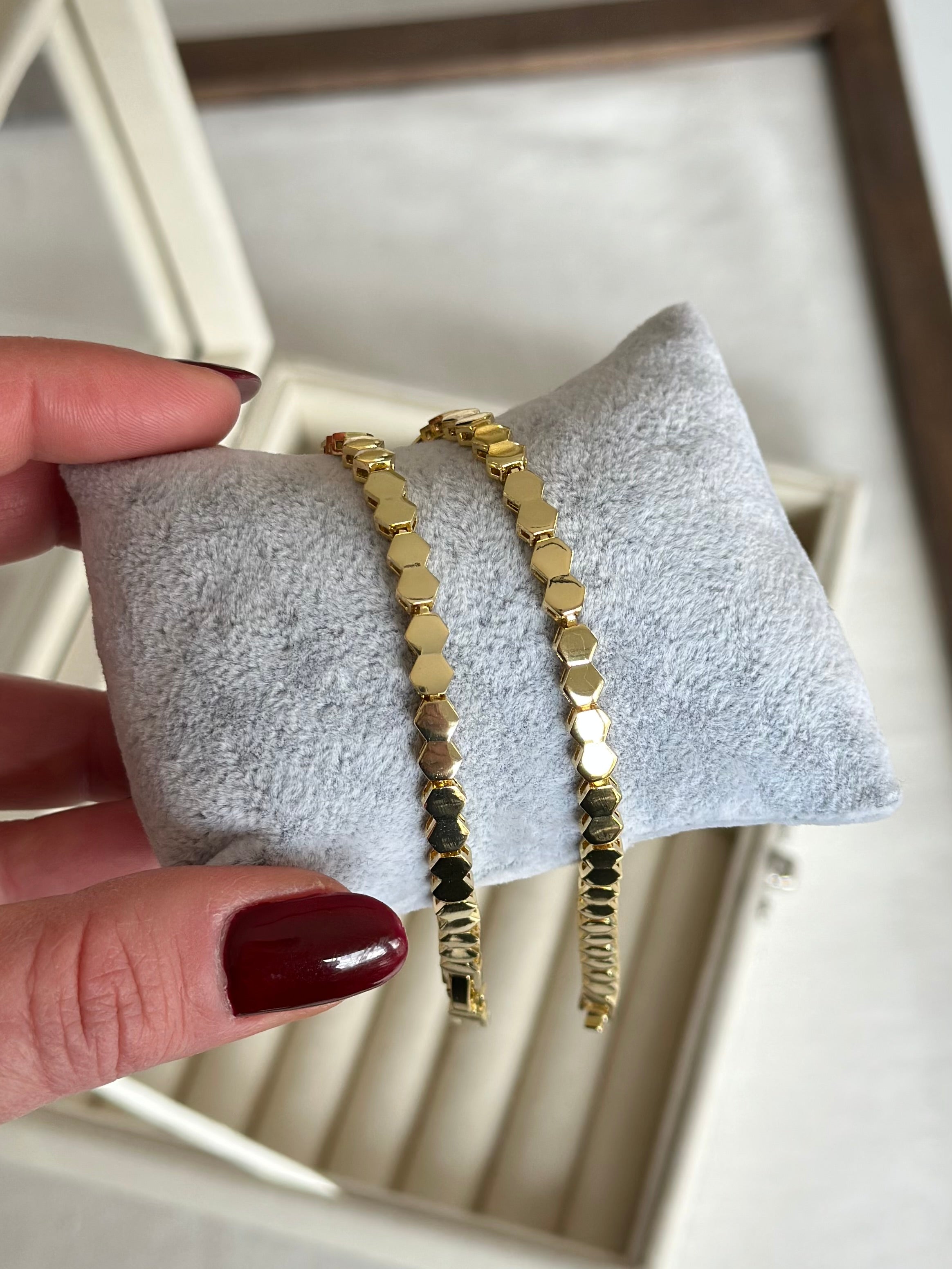 Petek Model Özel Seri Bileklik