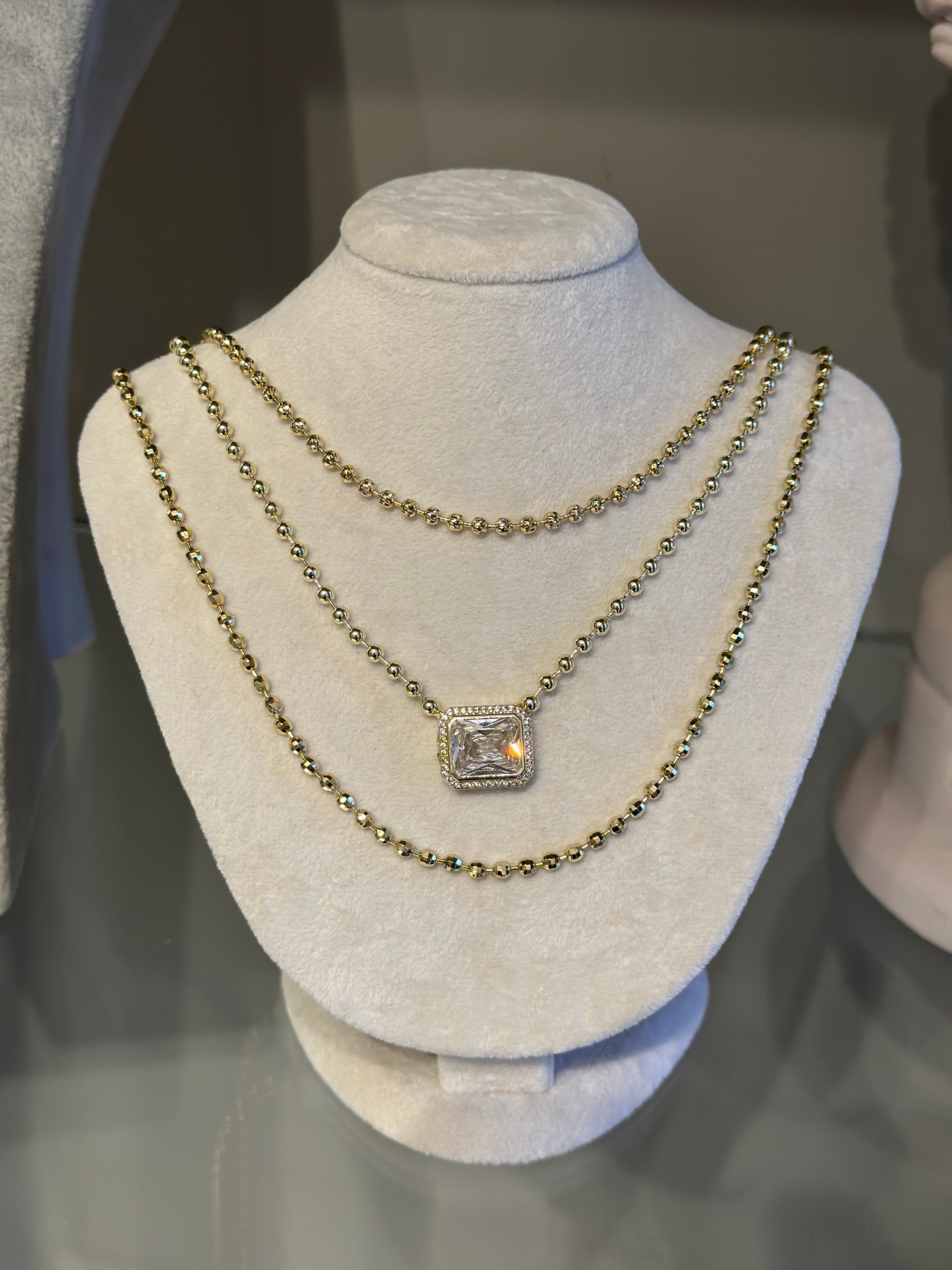 Baget Model Dorika Zincir Kolye