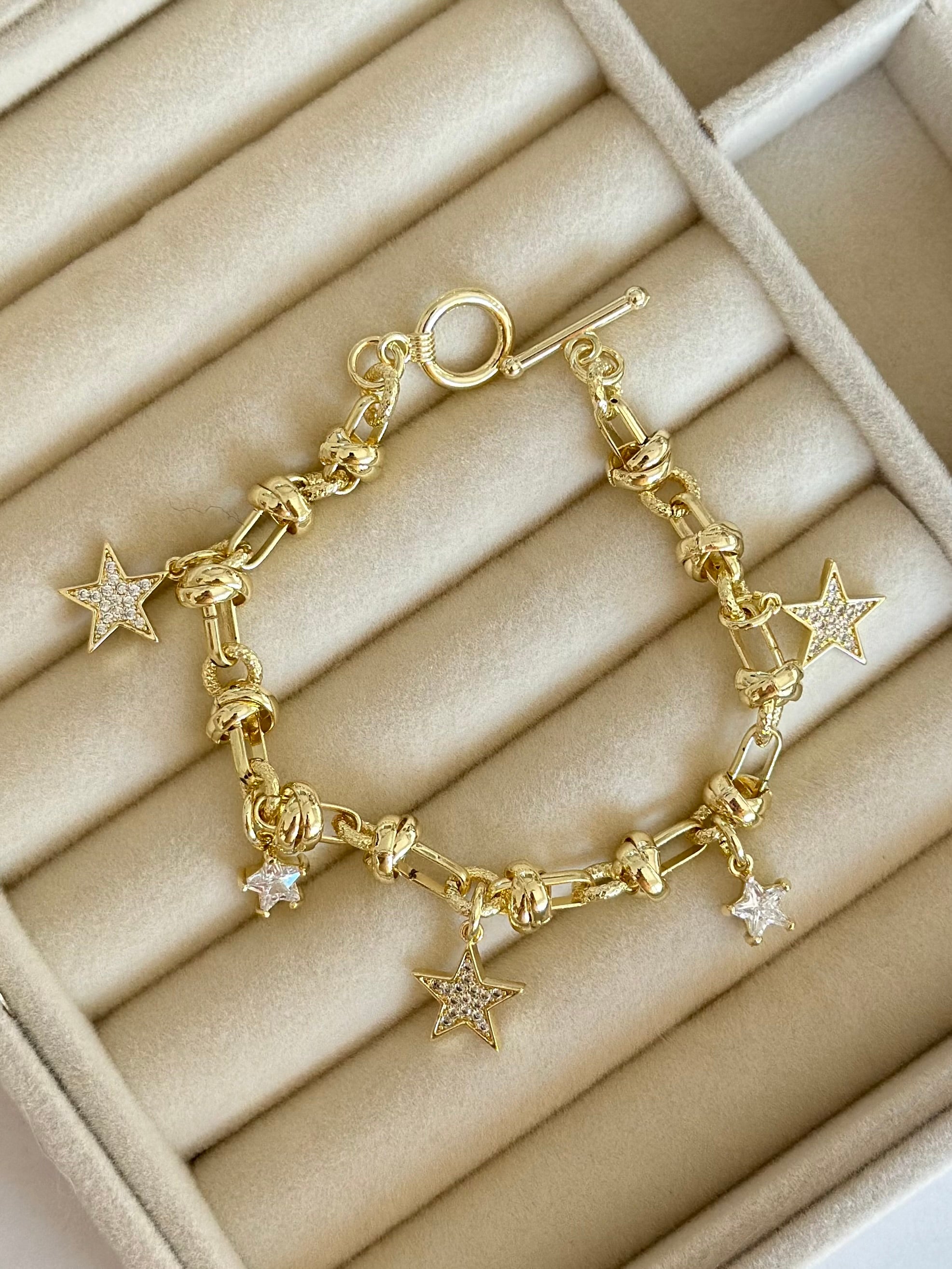 Özel Seri Charmlı Bileklik