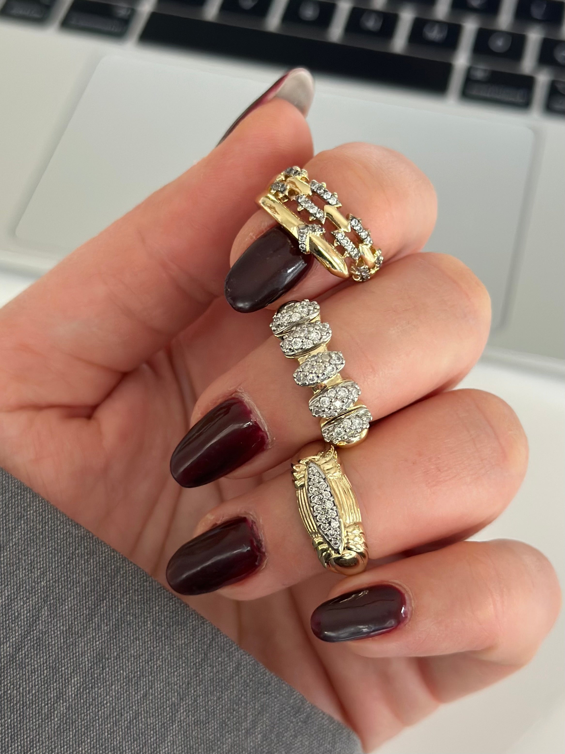 Özsl Seri Bombe Taşlı Yüzük