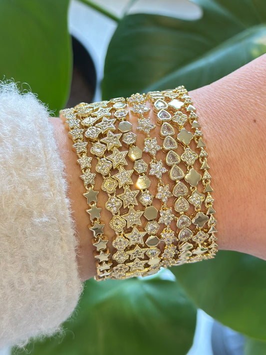 Yarım Taşlı Beşgen Özel Seri Bileklik