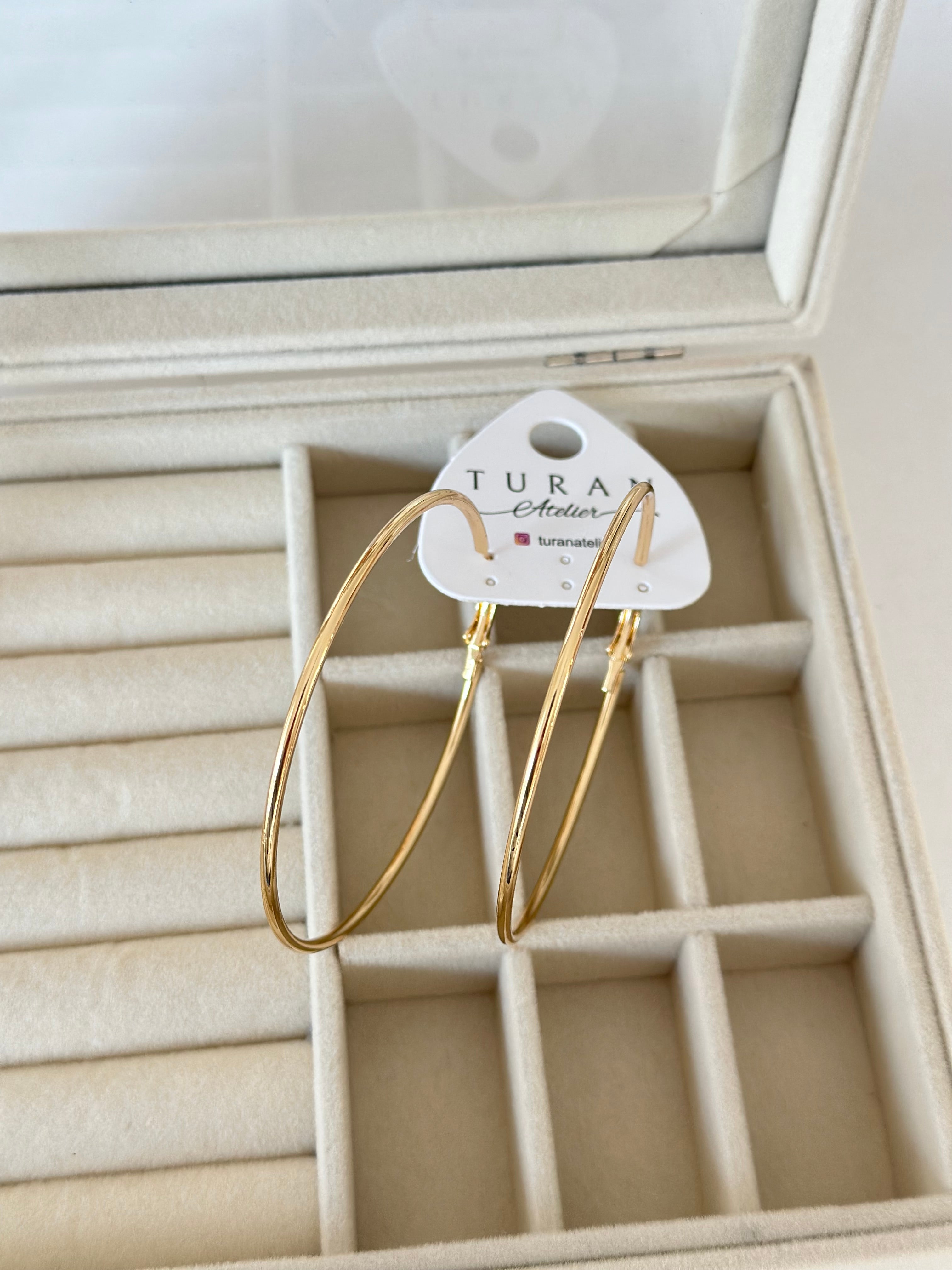 Klasik Halka Küpe İç Çap Ölçüsü: 6 cm