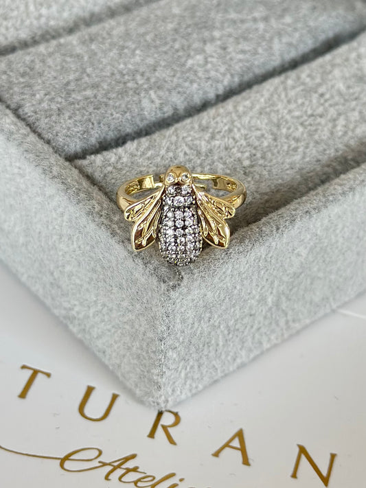 Özel Seri Arı Yüzük