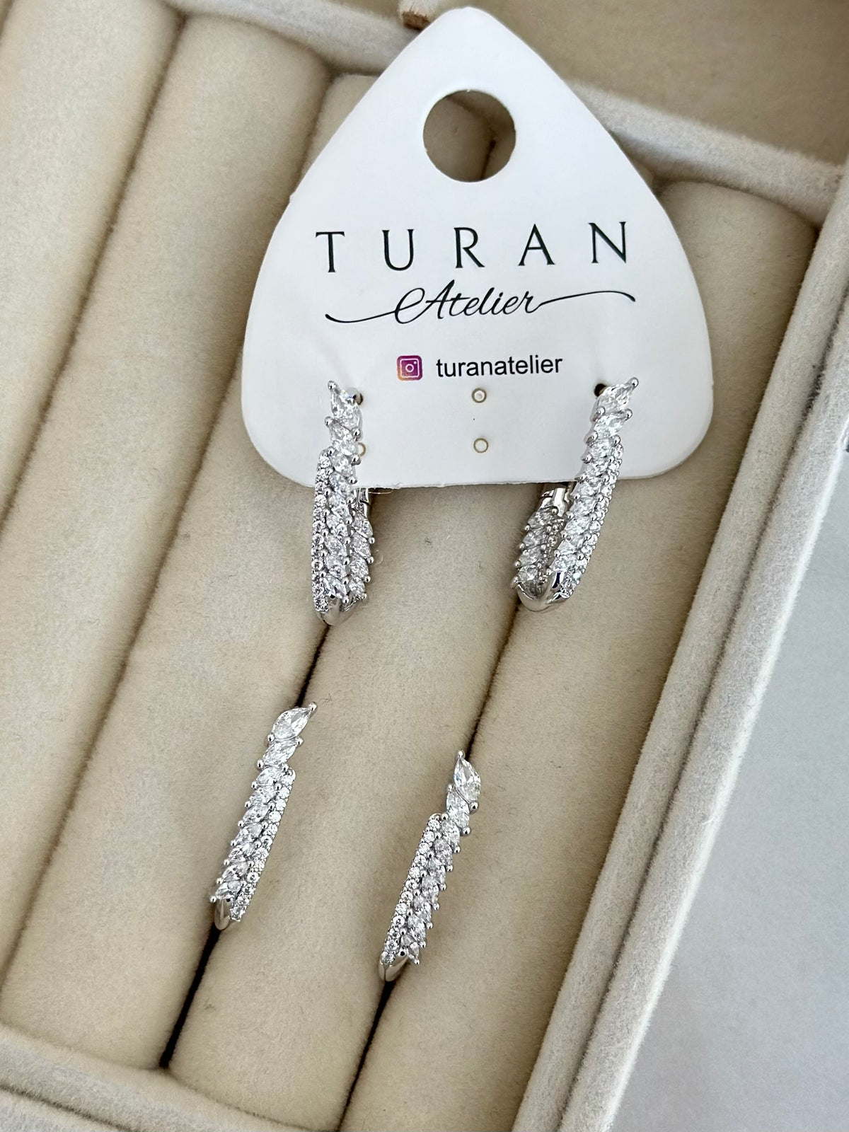 Özel Seri Xuping Taşlı Tasarım Küpe