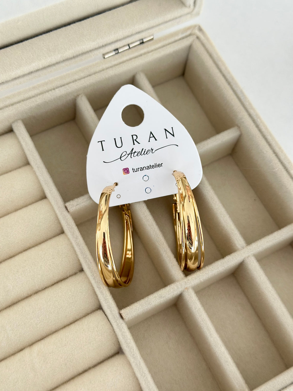 Tasarım Halka Küpe İç Çap Ölçüsü: 3 cm