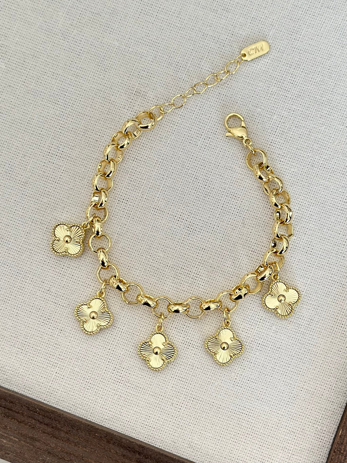 Özel Seri 14K Charm Yonca Bileklik