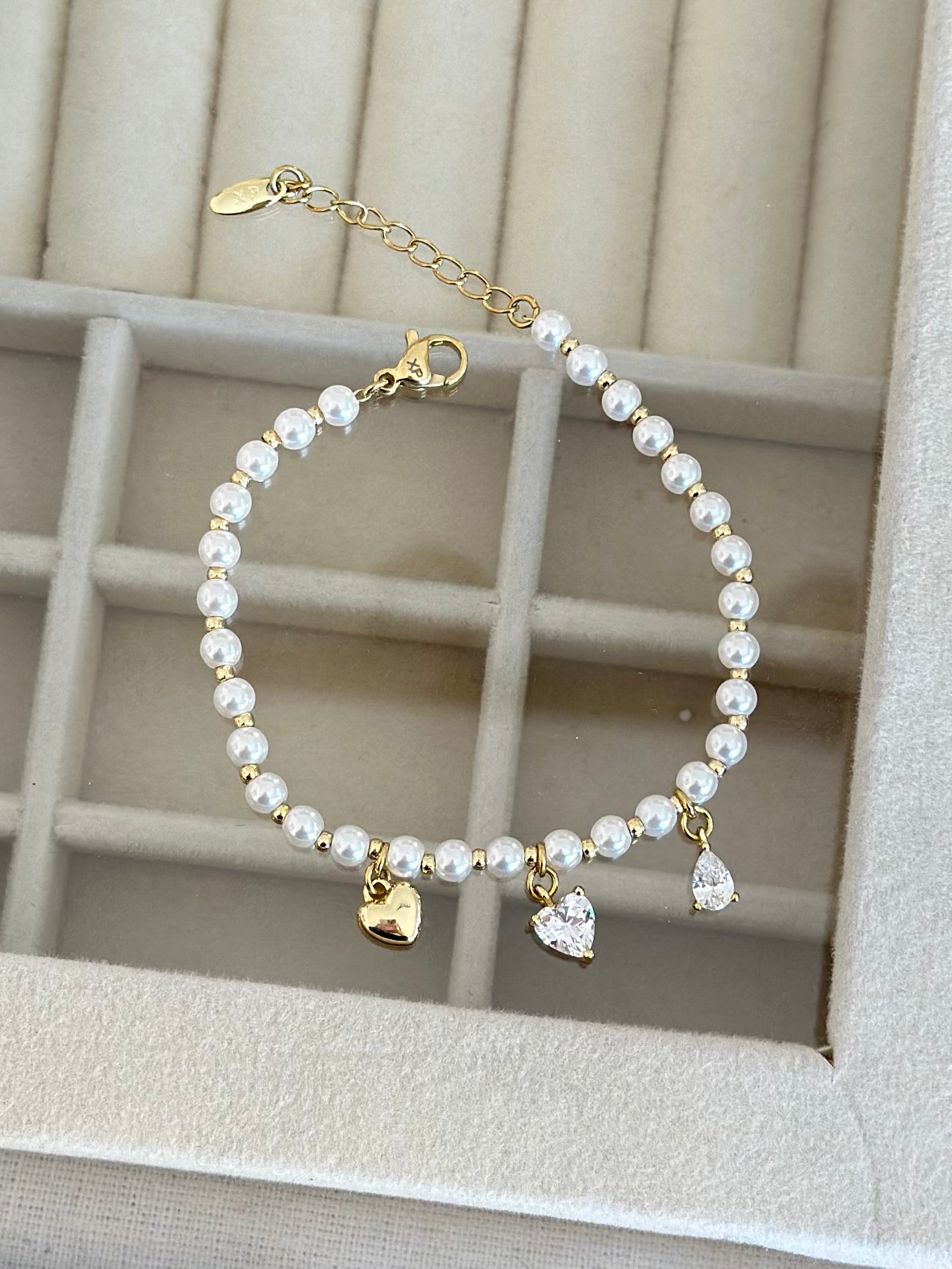 Özel Seri Xuping Charm Sallantılı İnci Bileklik