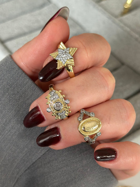 Özel Seri Oval Mini Taşlı Yüzük