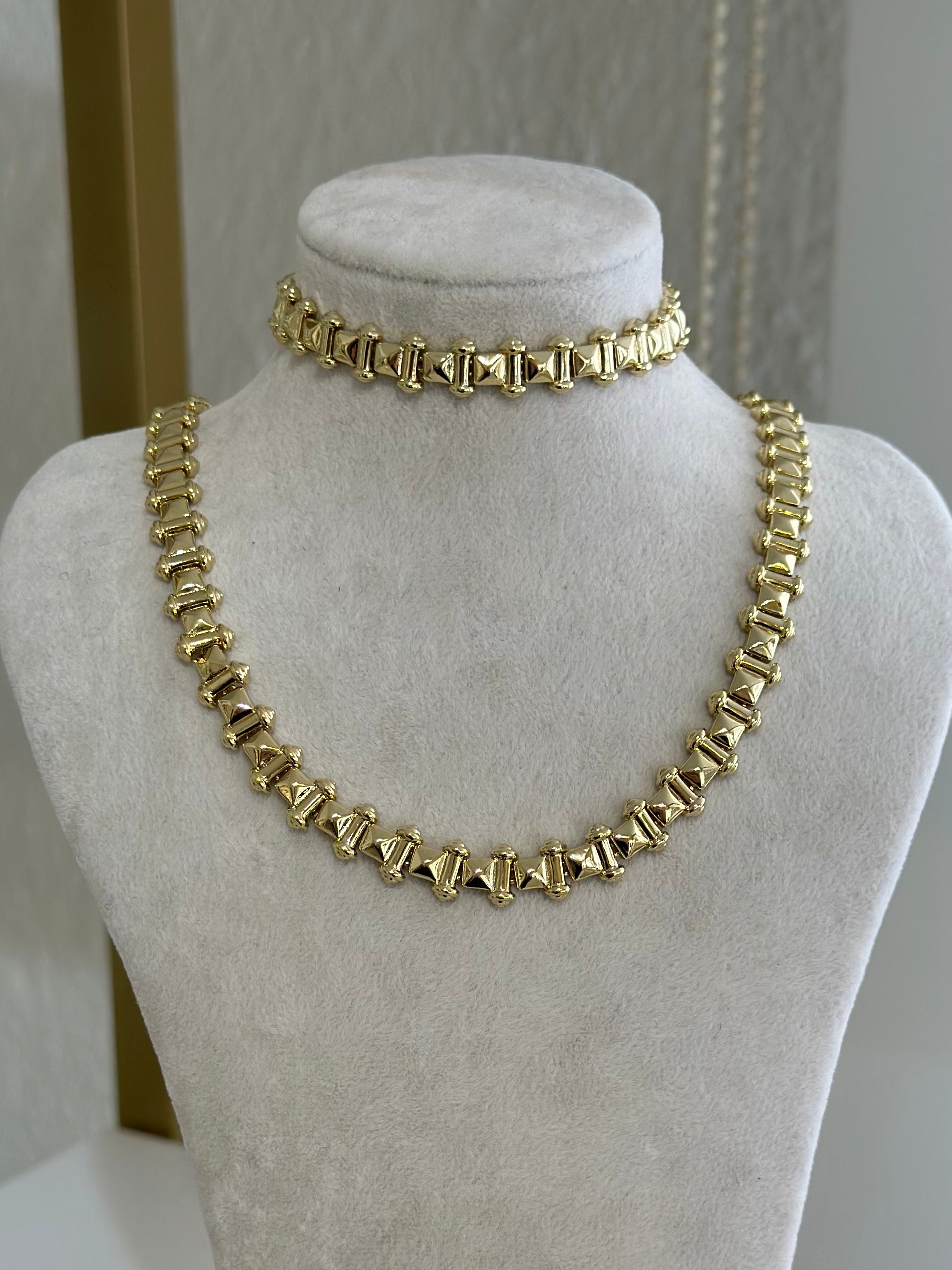 Çivi Model Xuping 14K Renk Set