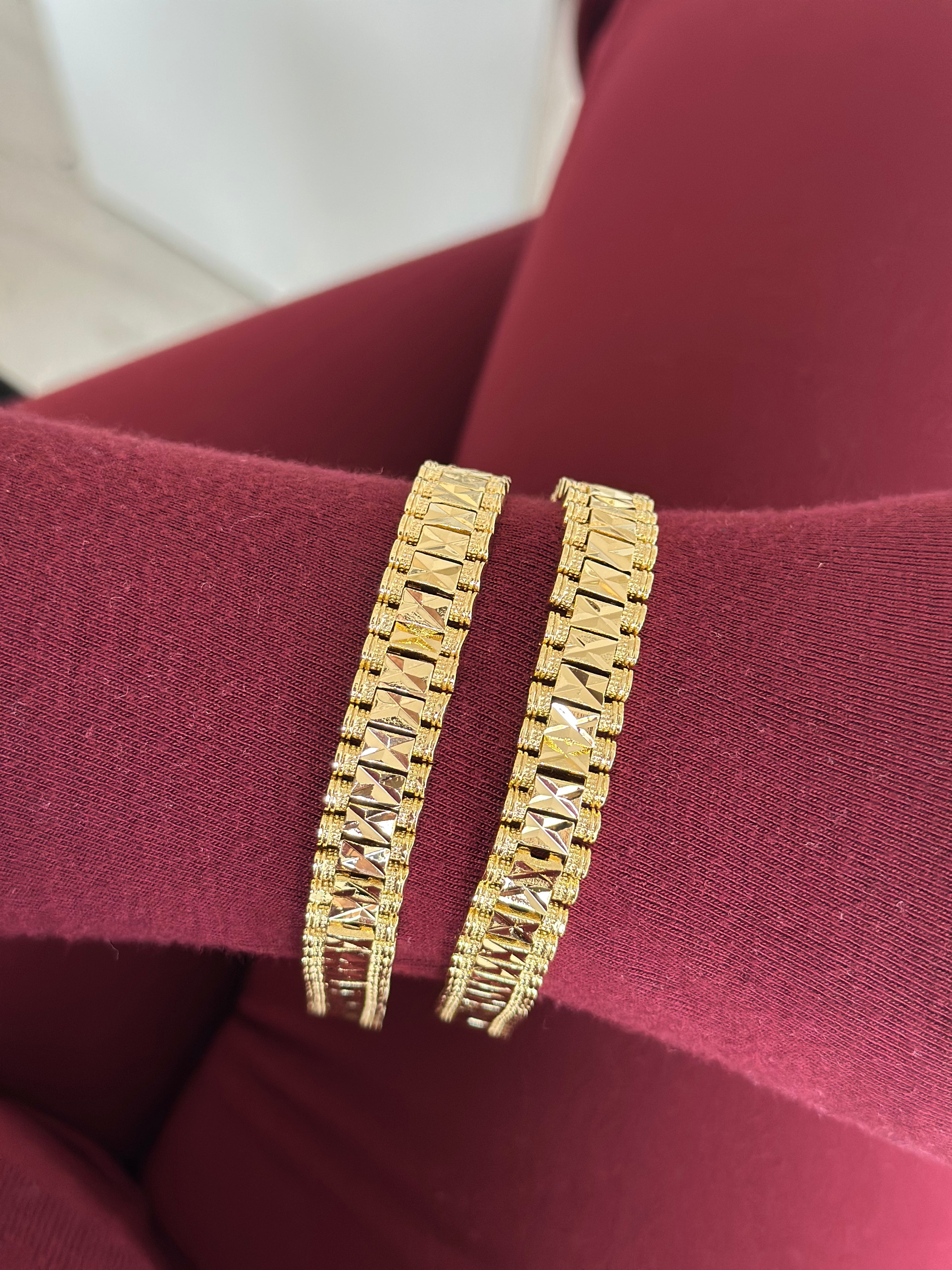 Özel Seri 14K Renk Geometrik Kalın Bileklik