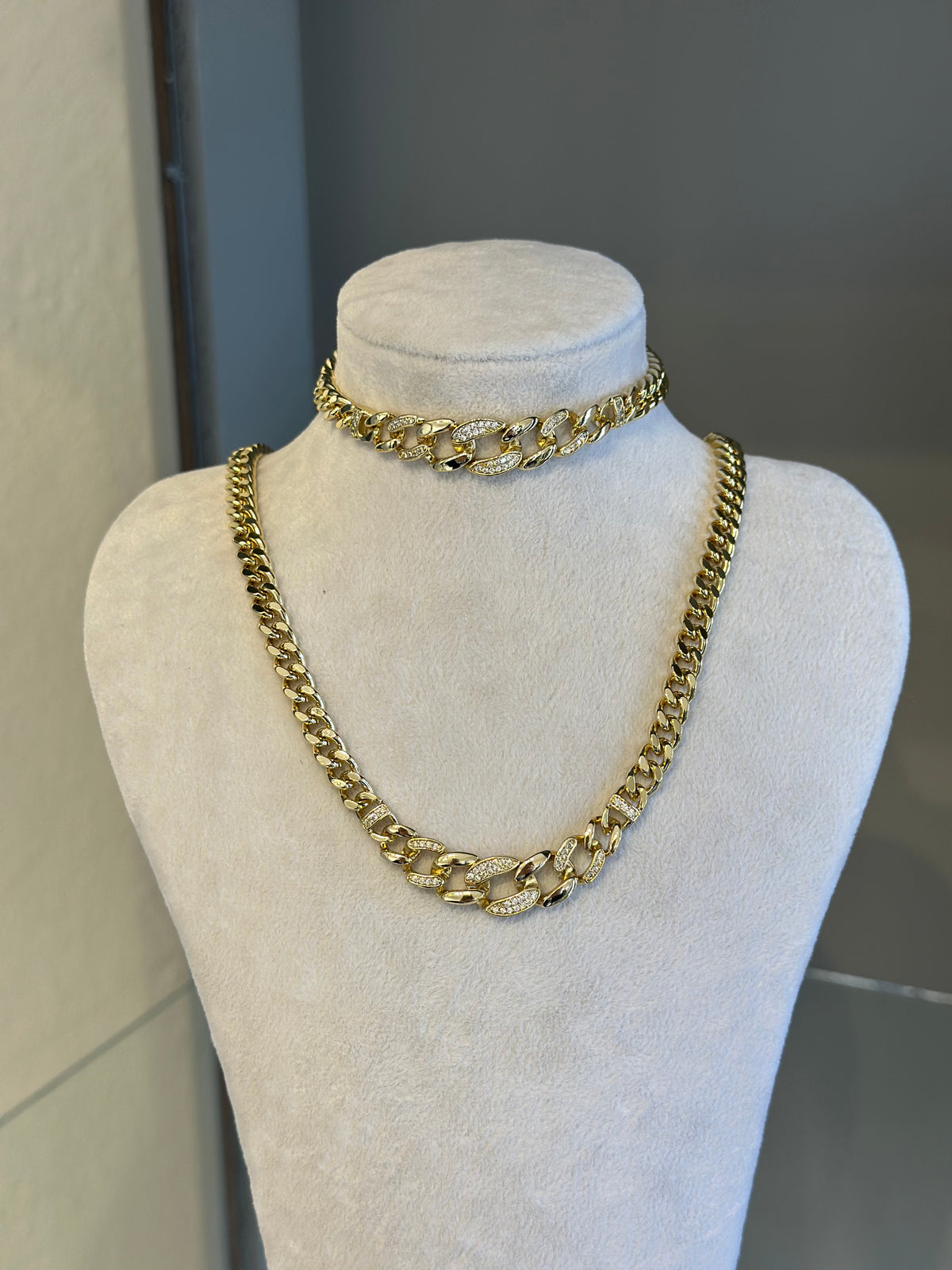 Özel Seri Taşlı Gurmet Xuping Kolye Set