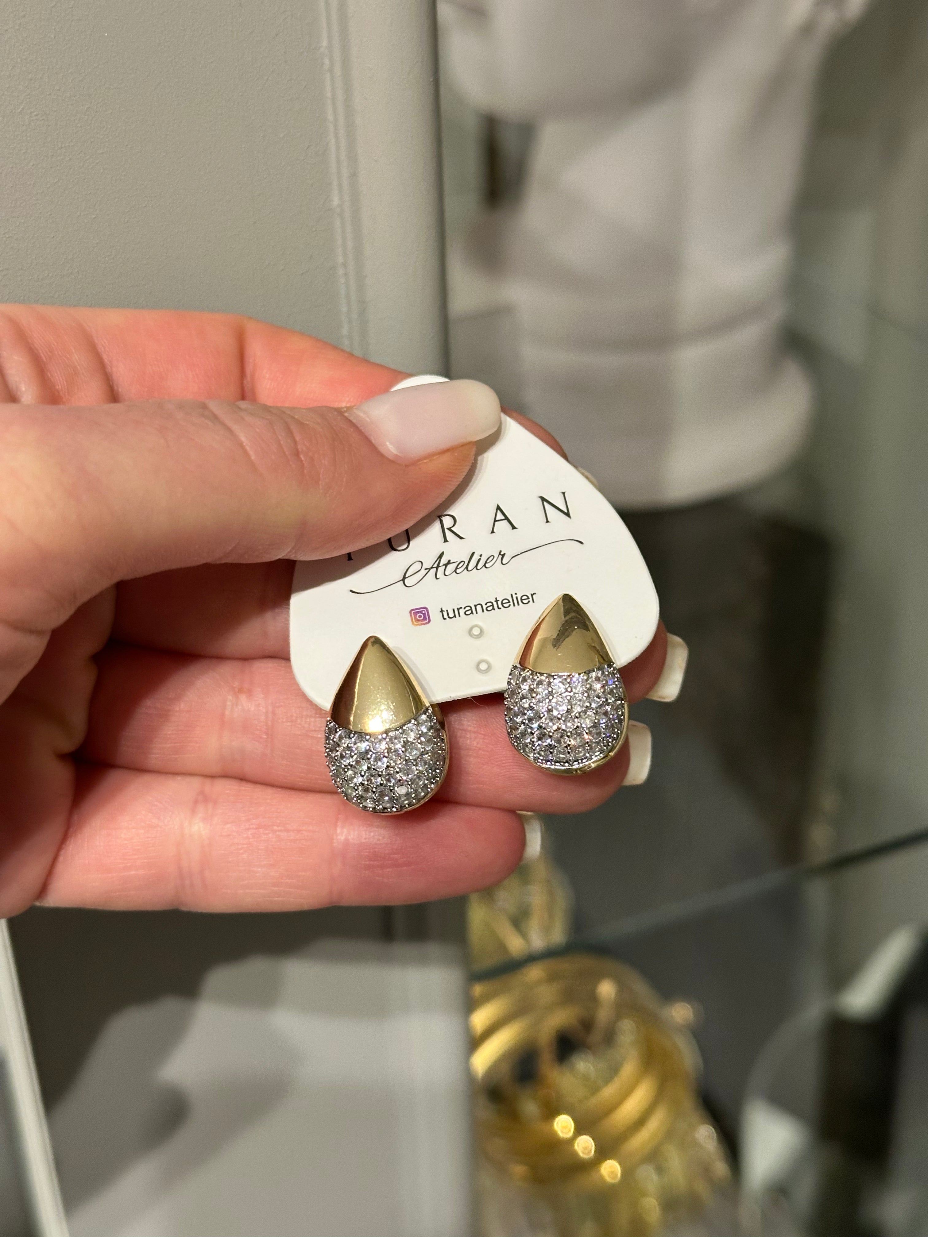 Özel Seri Zirkon Damla Formlu Küpe