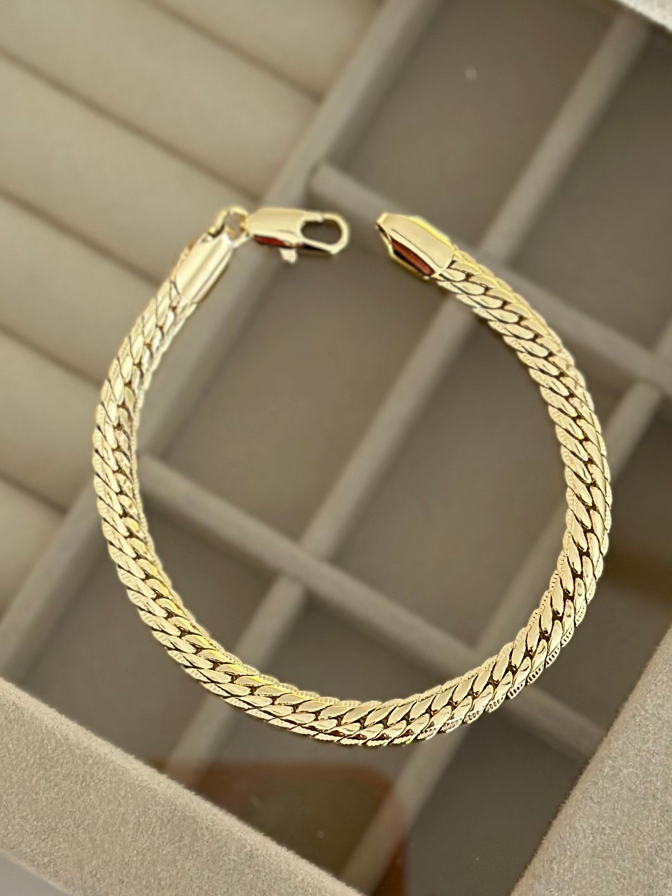 Sıkı Gurmet Tasarım 14K Renk Bileklik