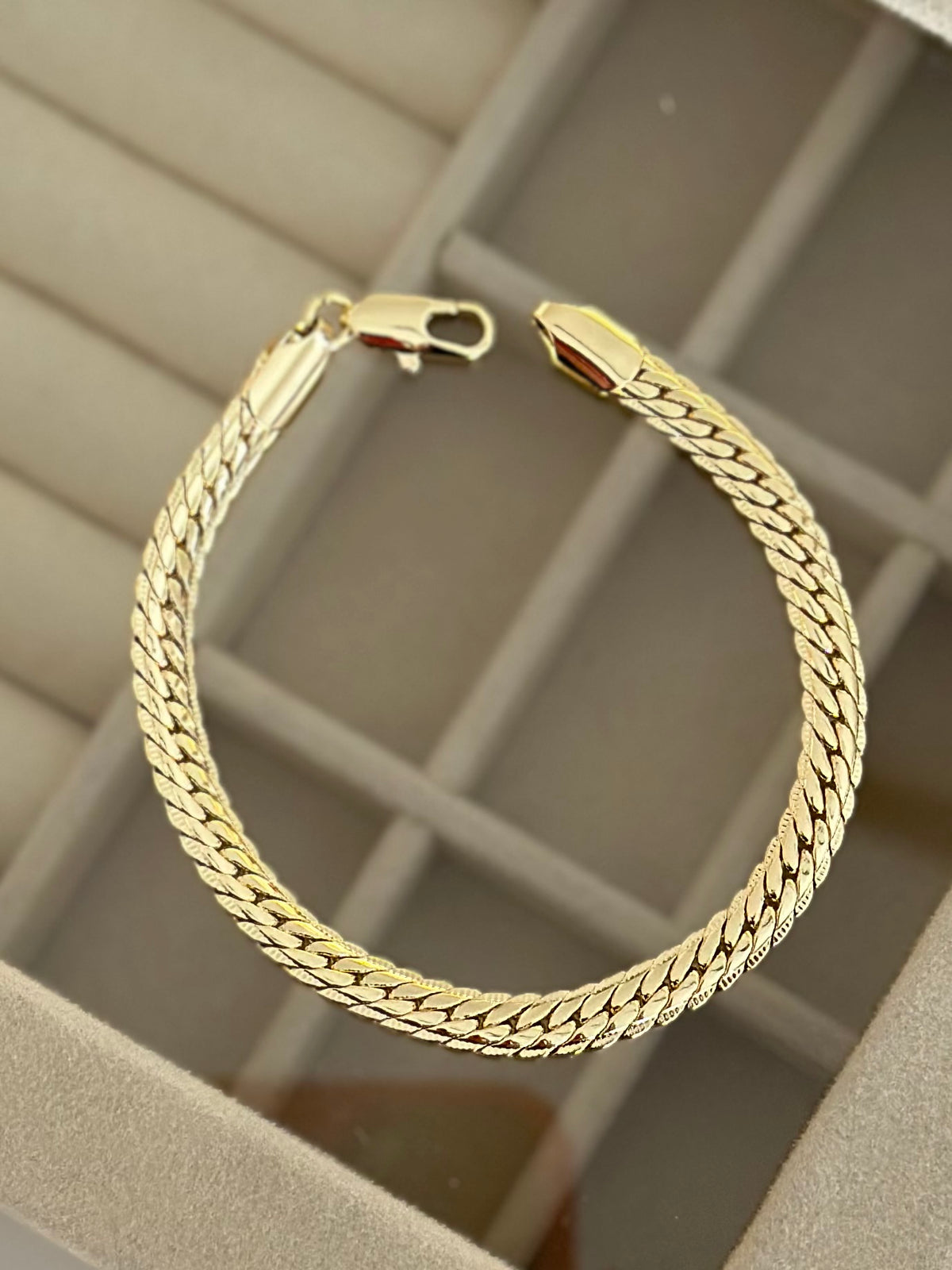 Sıkı Gurmet Tasarım 14K Renk Bileklik