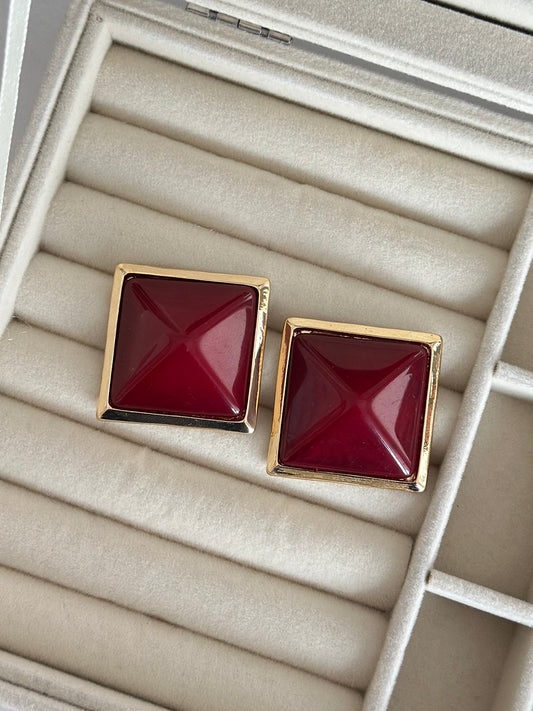 Gold Çerçeve Kare Küpe