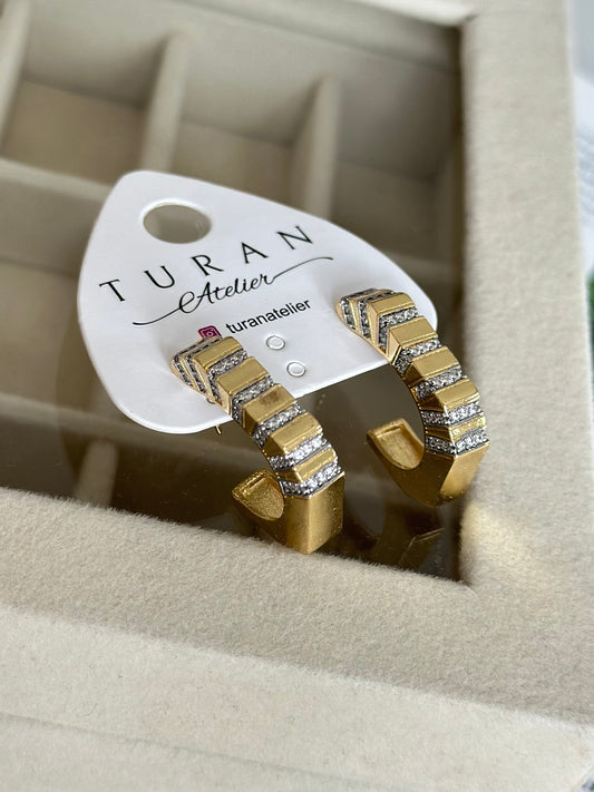 Mini Taşlı Şerit Özel Seri Küpe