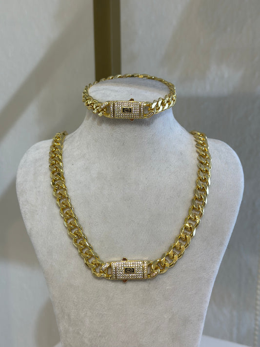 Özel Seri Chain Siyah Detay Kolye Bileklik Set