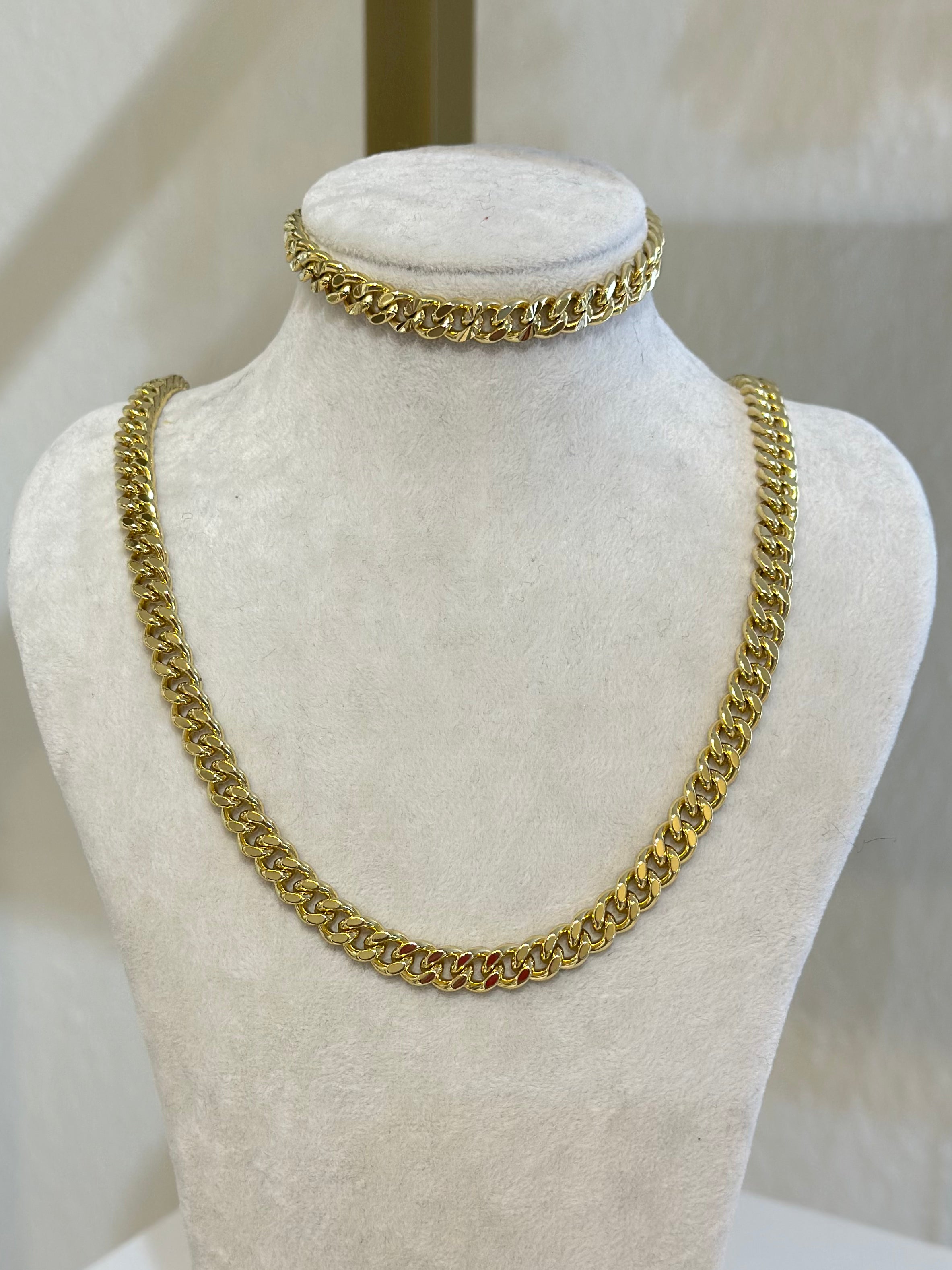 Turan Gurmet Nova Kolye Bileklik Set