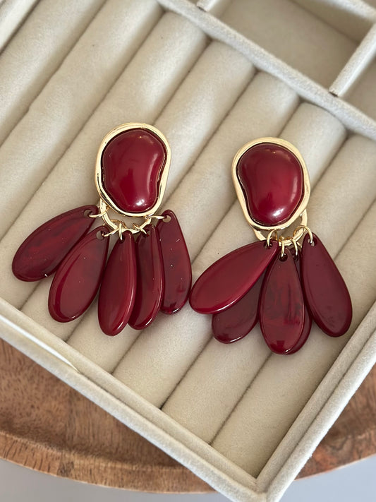 Bordo Sallantılı Tasarım Kemik Küpe