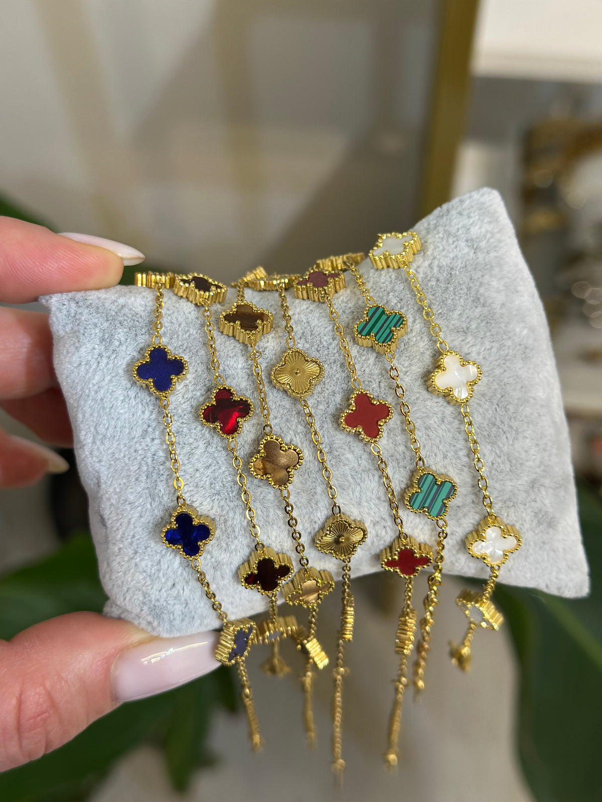 Gold Detay Mini Boy Yonca Bileklik