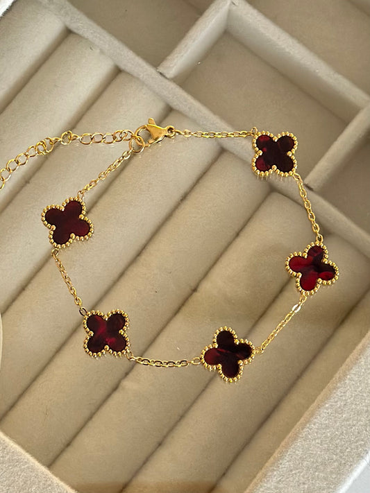 Gold Detay Sedefli Bordo Yonca Bileklik