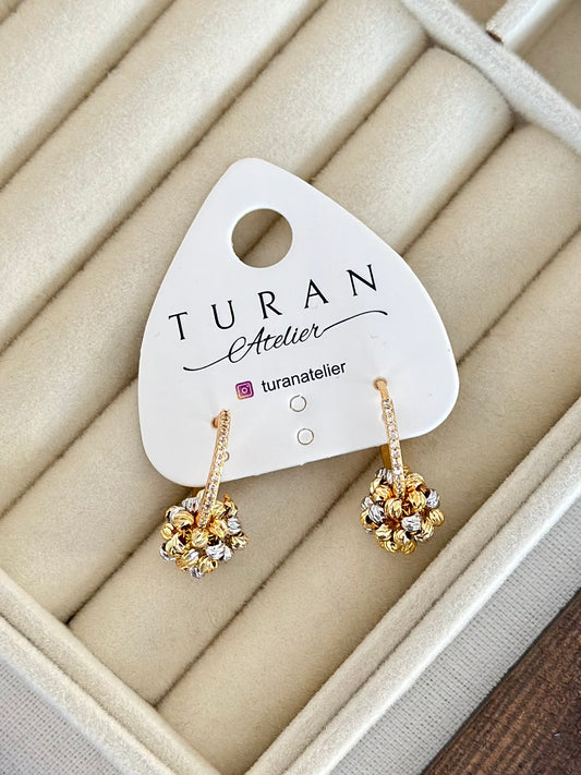 Mini Top Dorika Küpe