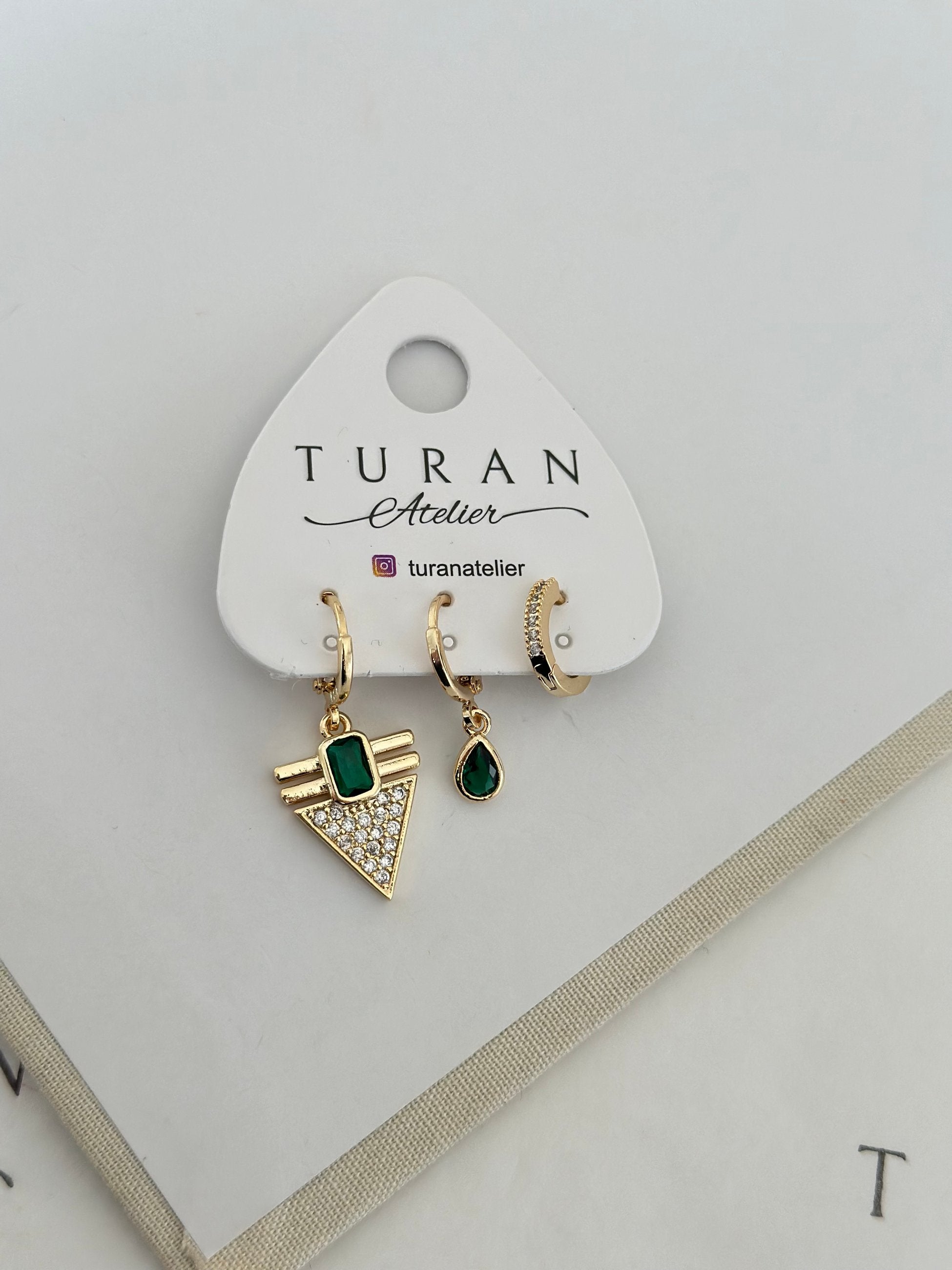 Yeşil Üçgen Set kombin Küpe
