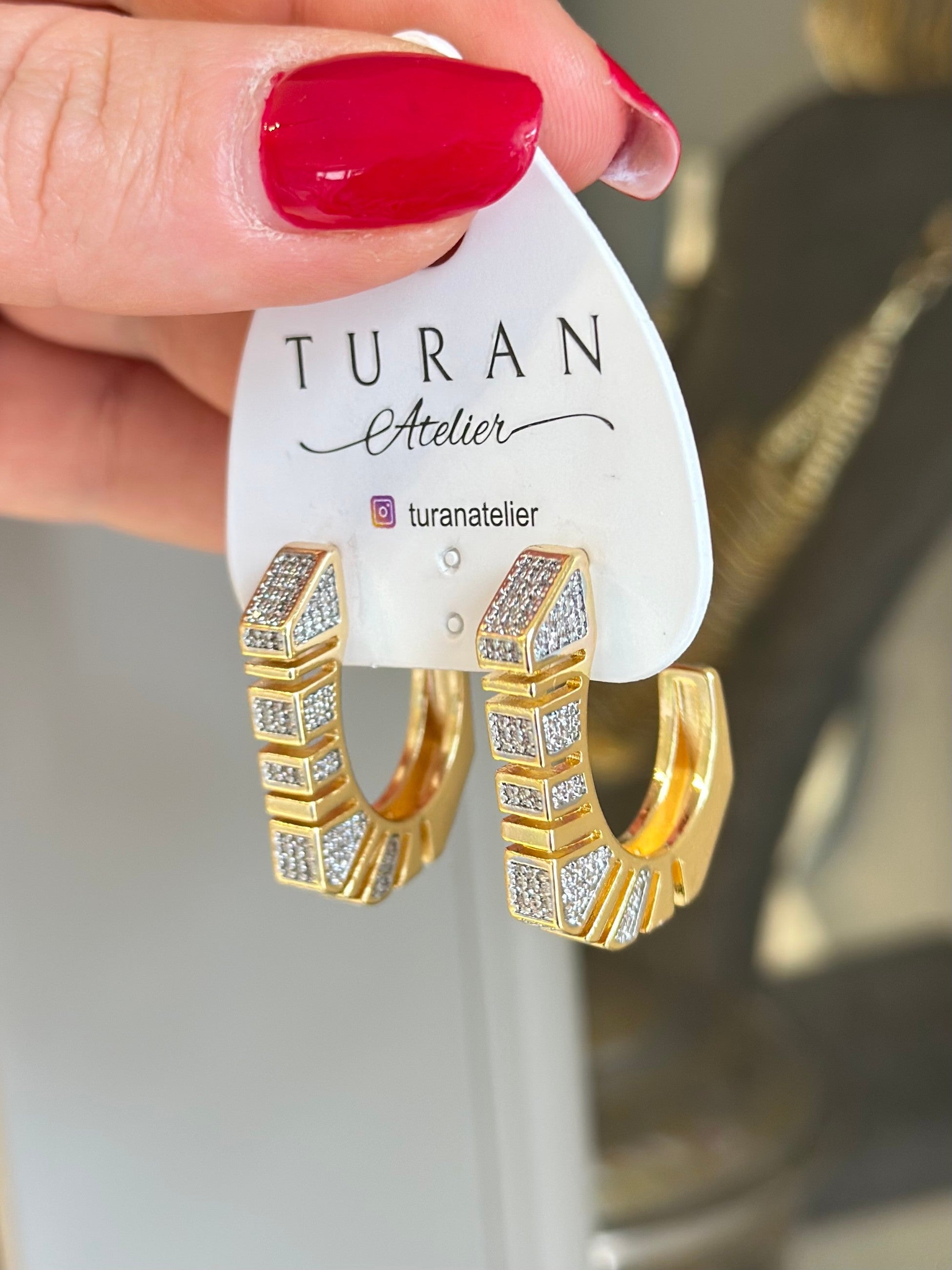 Taş Labirent Özel Seri Küpe