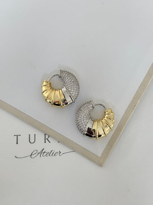 Taşlı Mit Salyangoz Küpe