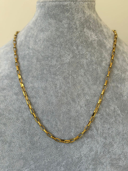 Gold Renk Geçmeli Zincir