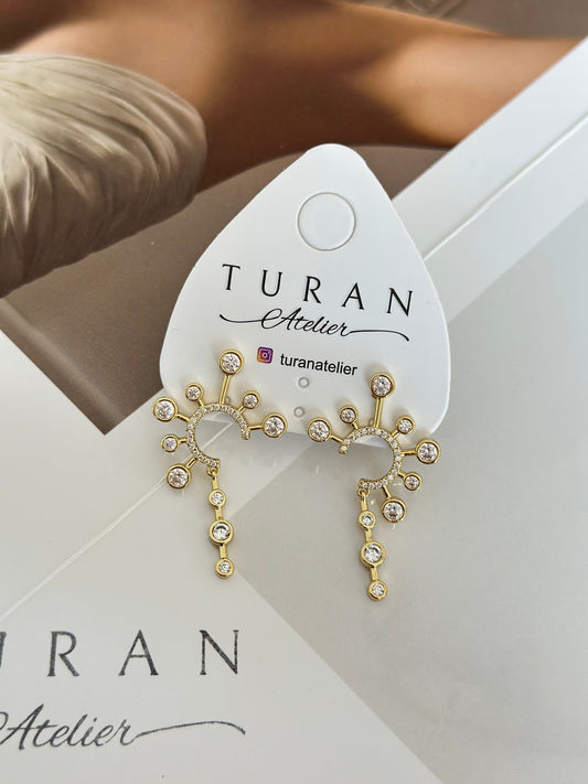Özel Seri Zirkon Sallantılı Tasarım Küpe