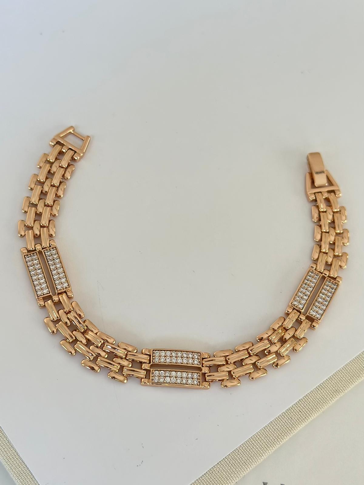 Vintage Yatay Sıra Taşlı Bronz Gold Bileklik