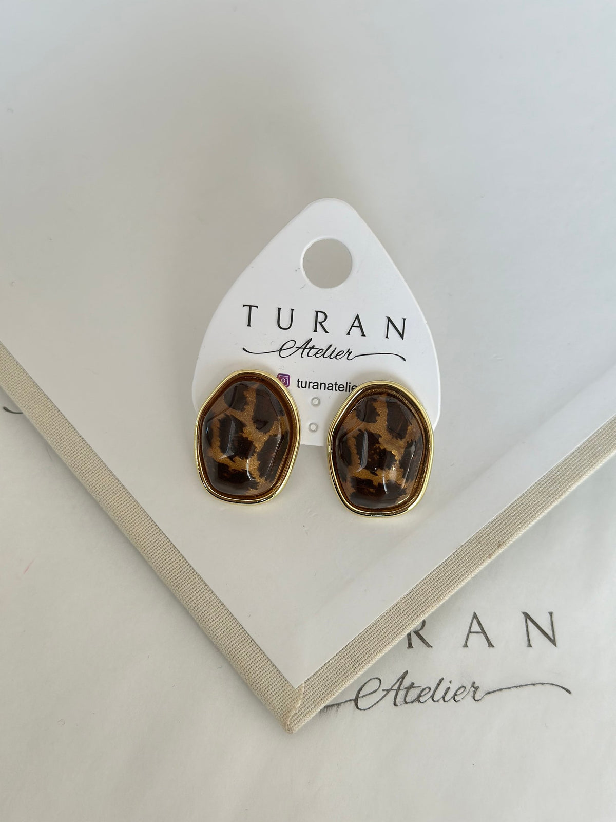 Leopar Tasarım Geometrik Küpe