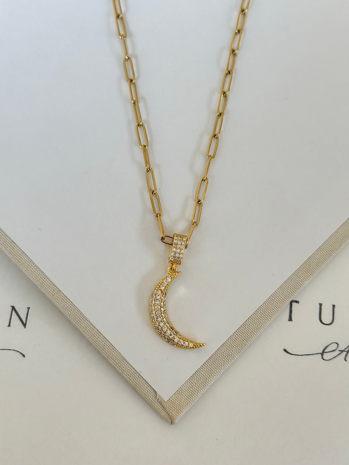 Ay Detay Ataç Zincir Çelik Kolye