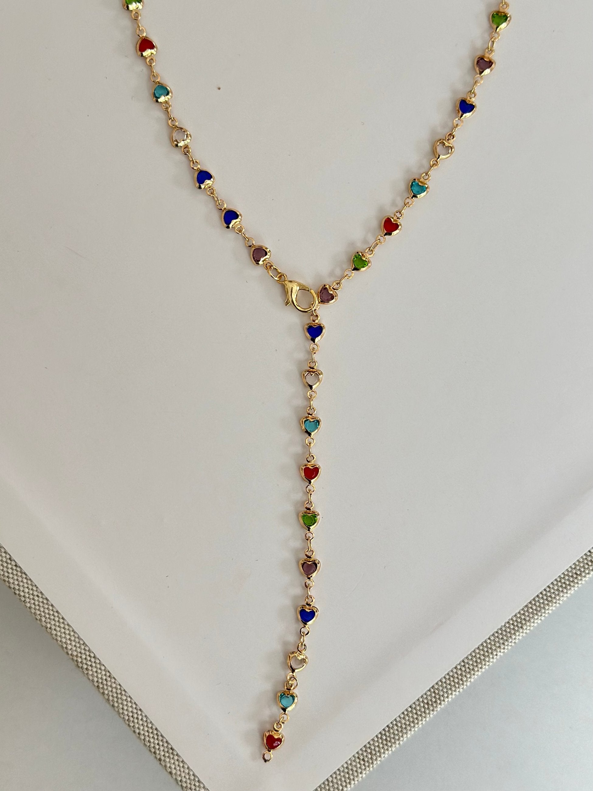 Renkli Kalp Y Dekolte Kolye