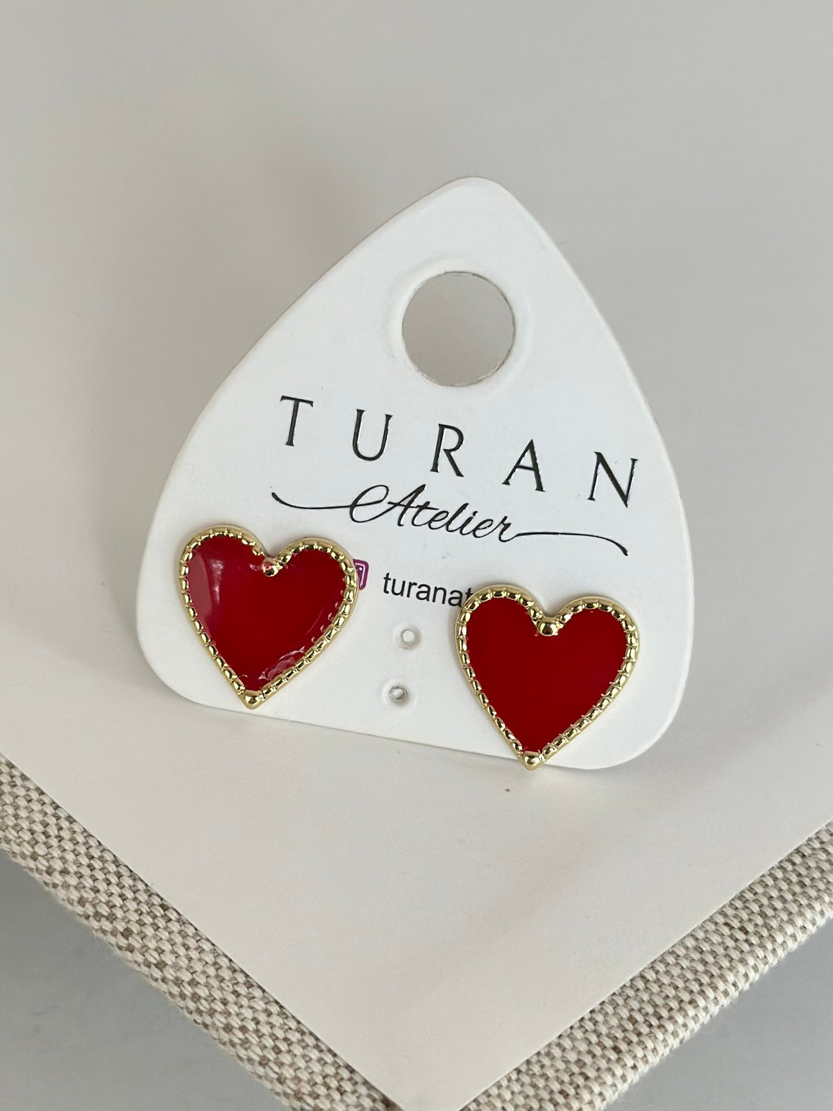 Gold Detay Kırmızı Küpe