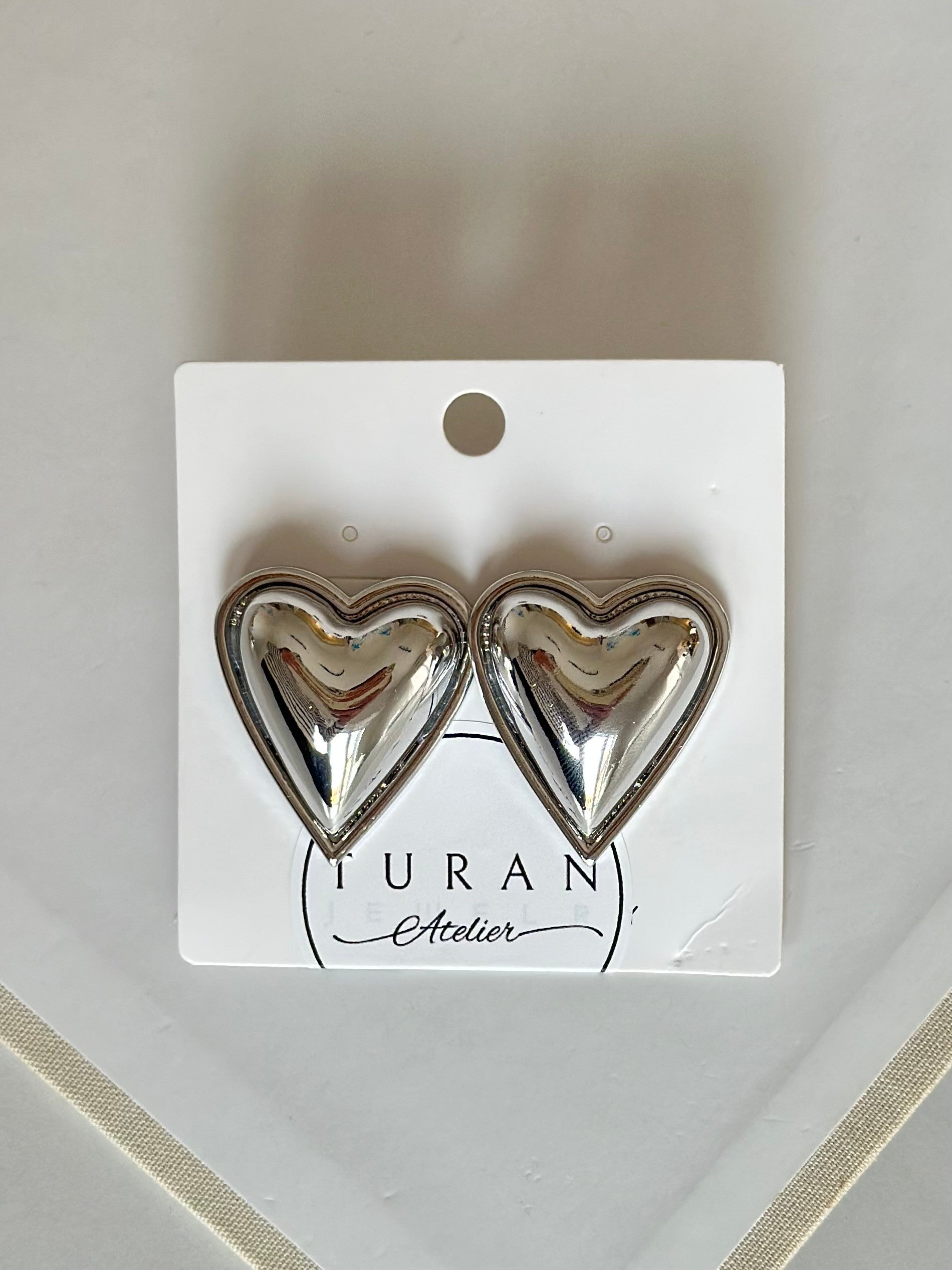 Gümüş Renk Balon Küpe