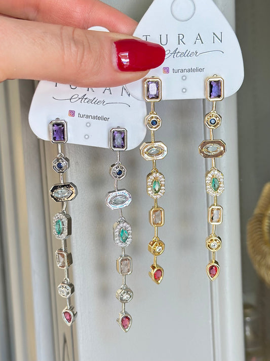 Renkli Sallantılı Tasarım MG Küpe