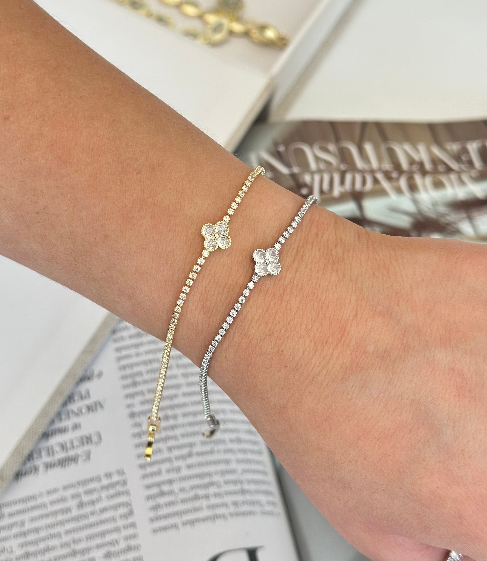 Taşlı Yonca Su Yolu Bileklik