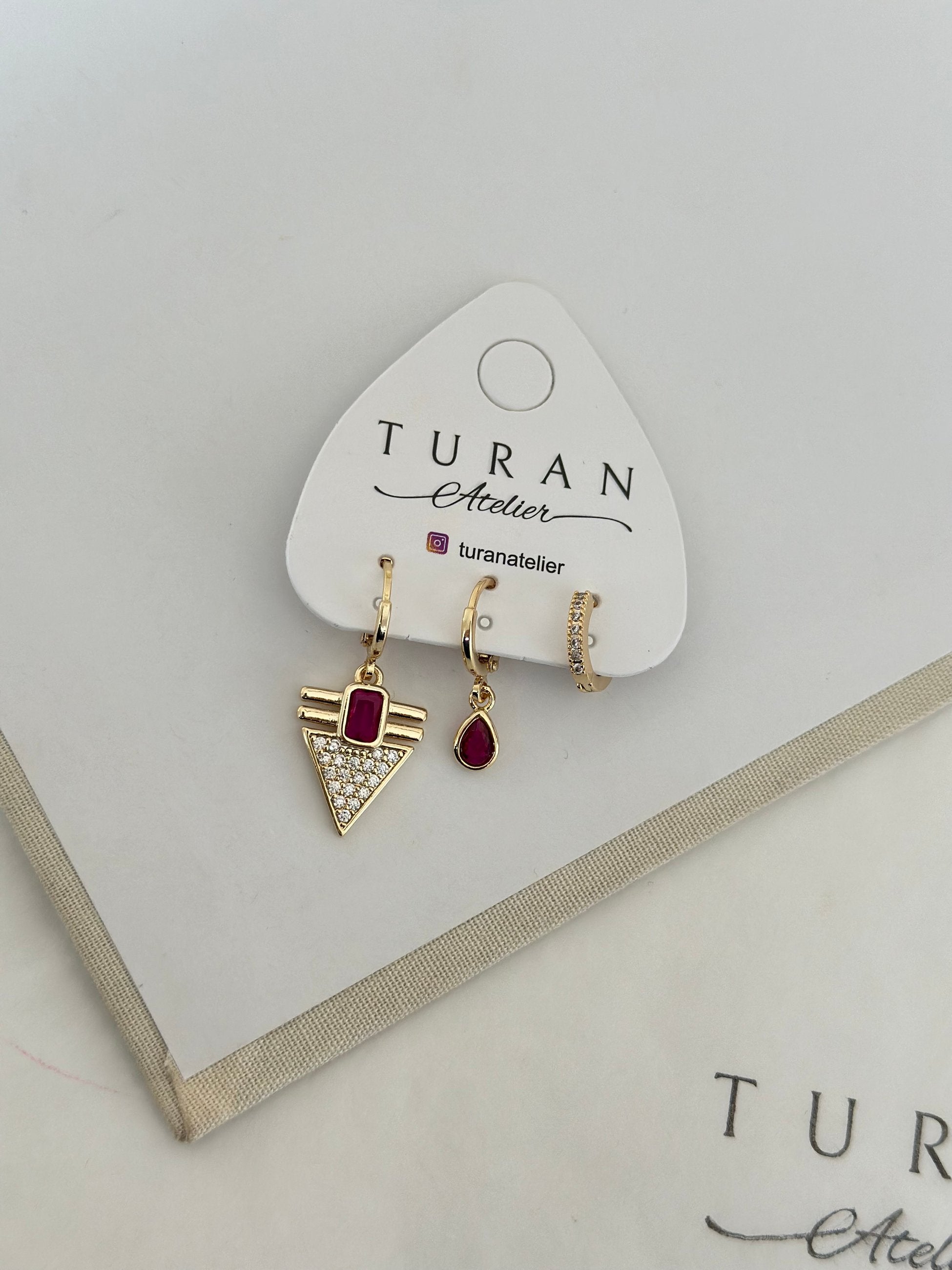 Bordo Üçgen Kombin Set Küpe
