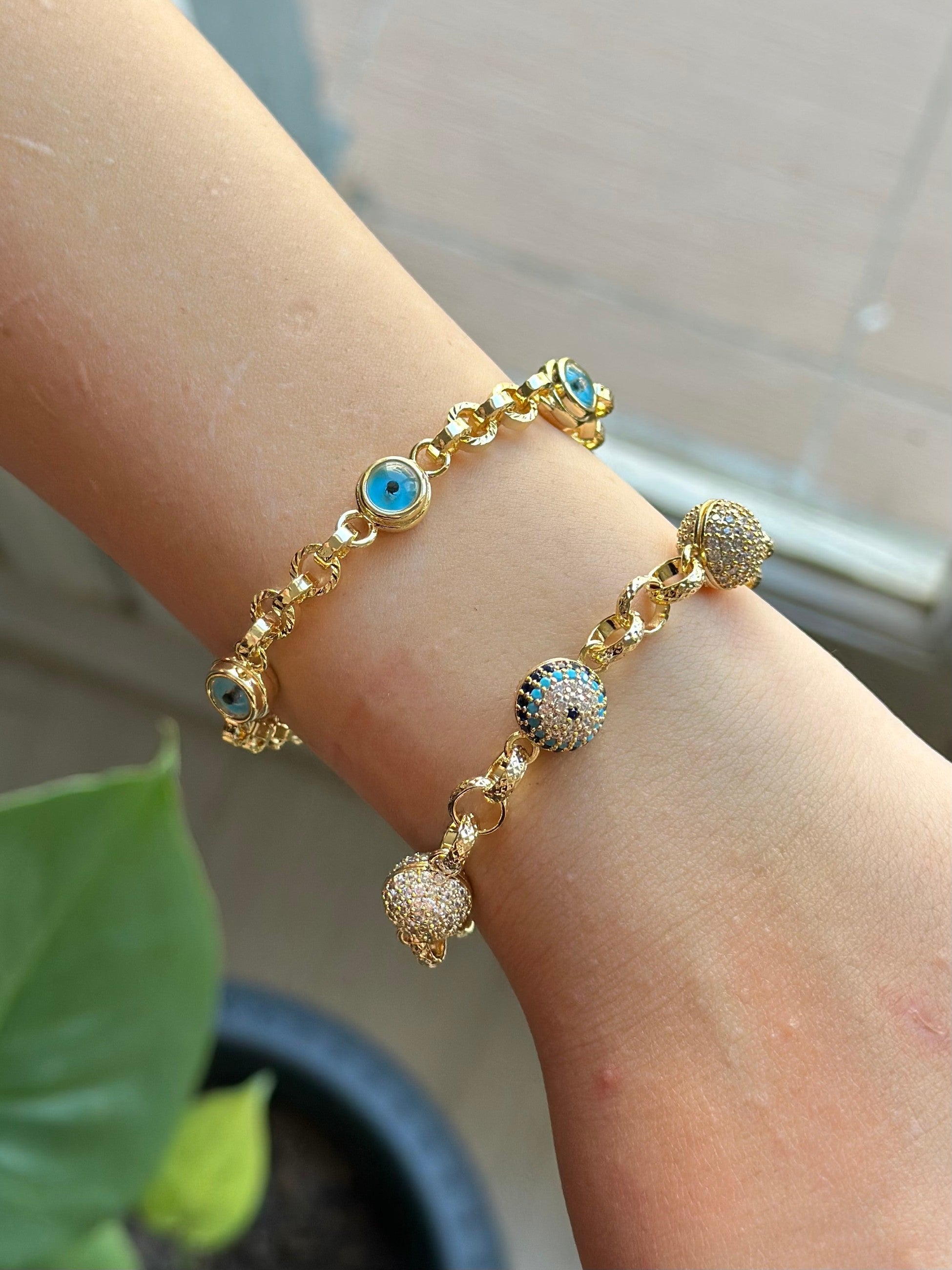 Taşlı Göz Nazar Altın Model Bileklik