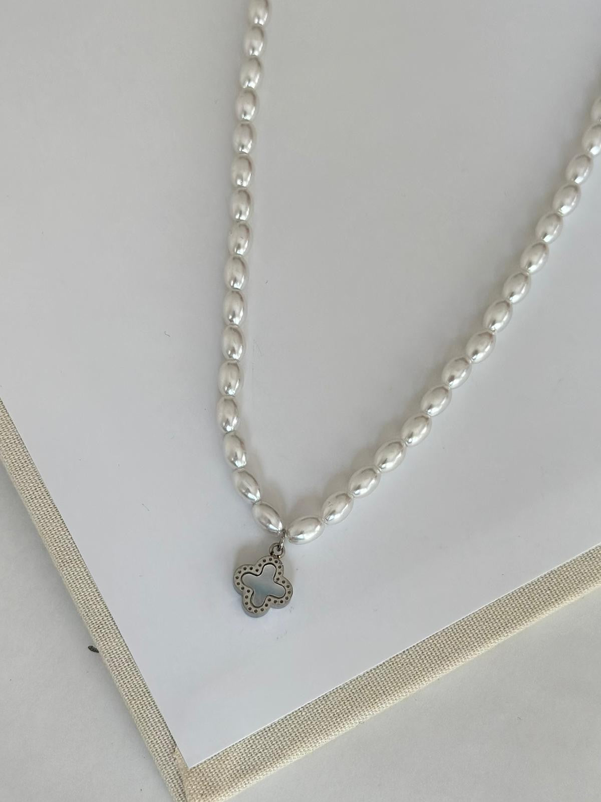 Van Cleef İncili